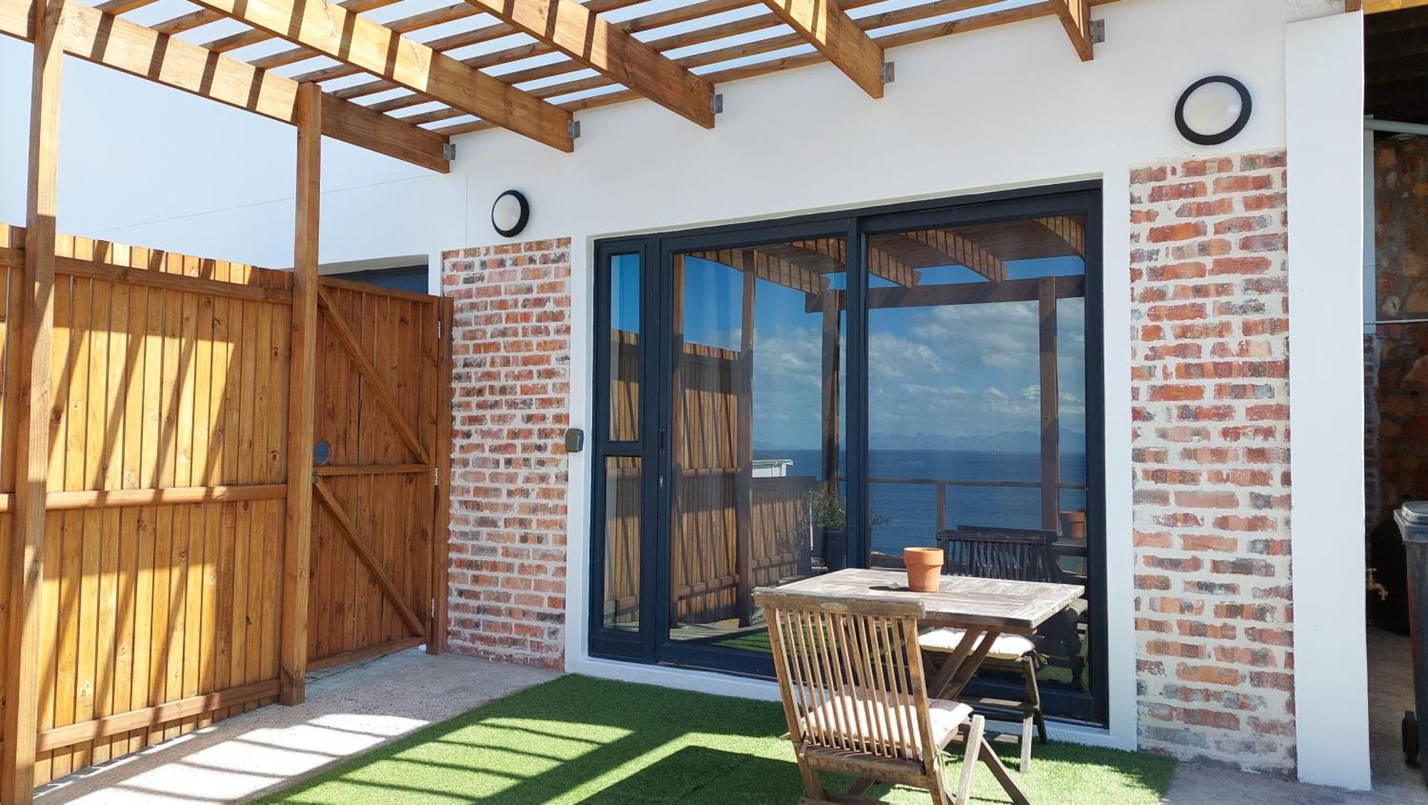 Relax,Revive,Reset & Enjoy The Sounds Of The Sea! Apartment Cape Town Exterior photo